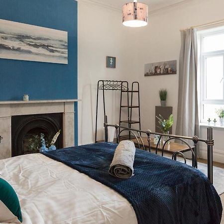 Villa Victorian Elegance At Kingscliffe, Sleeps 17 Manchester Esterno foto