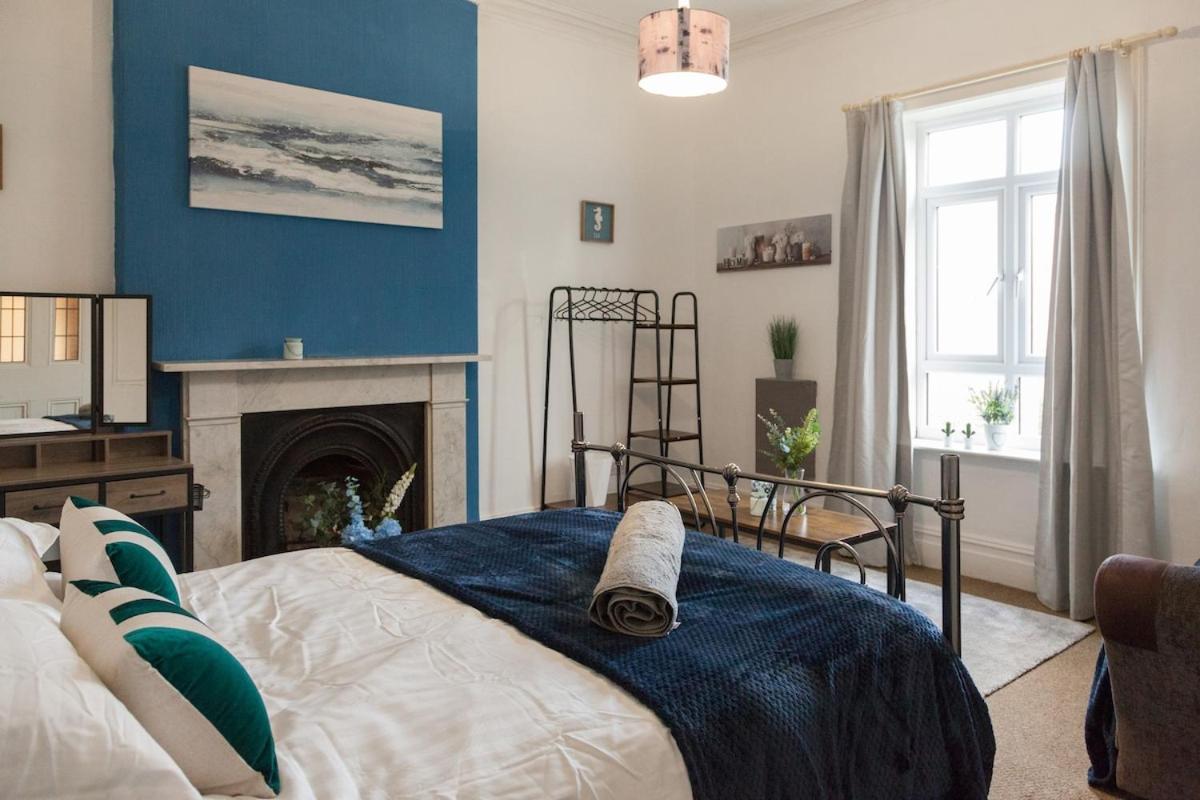 Villa Victorian Elegance At Kingscliffe, Sleeps 17 Manchester Esterno foto