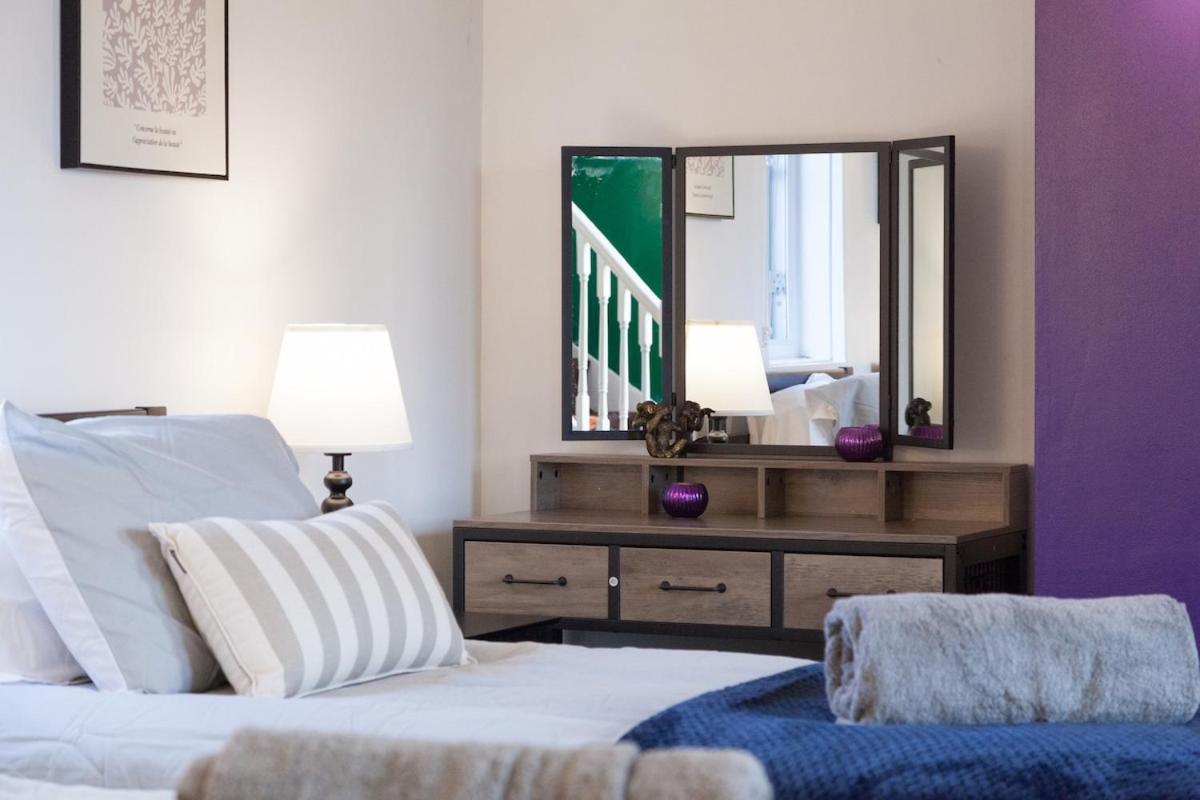 Villa Victorian Elegance At Kingscliffe, Sleeps 17 Manchester Esterno foto
