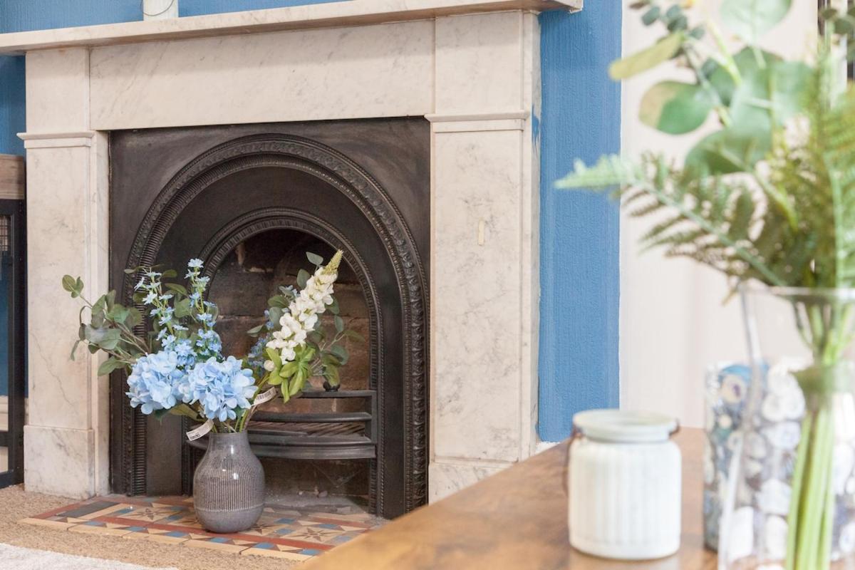 Villa Victorian Elegance At Kingscliffe, Sleeps 17 Manchester Esterno foto