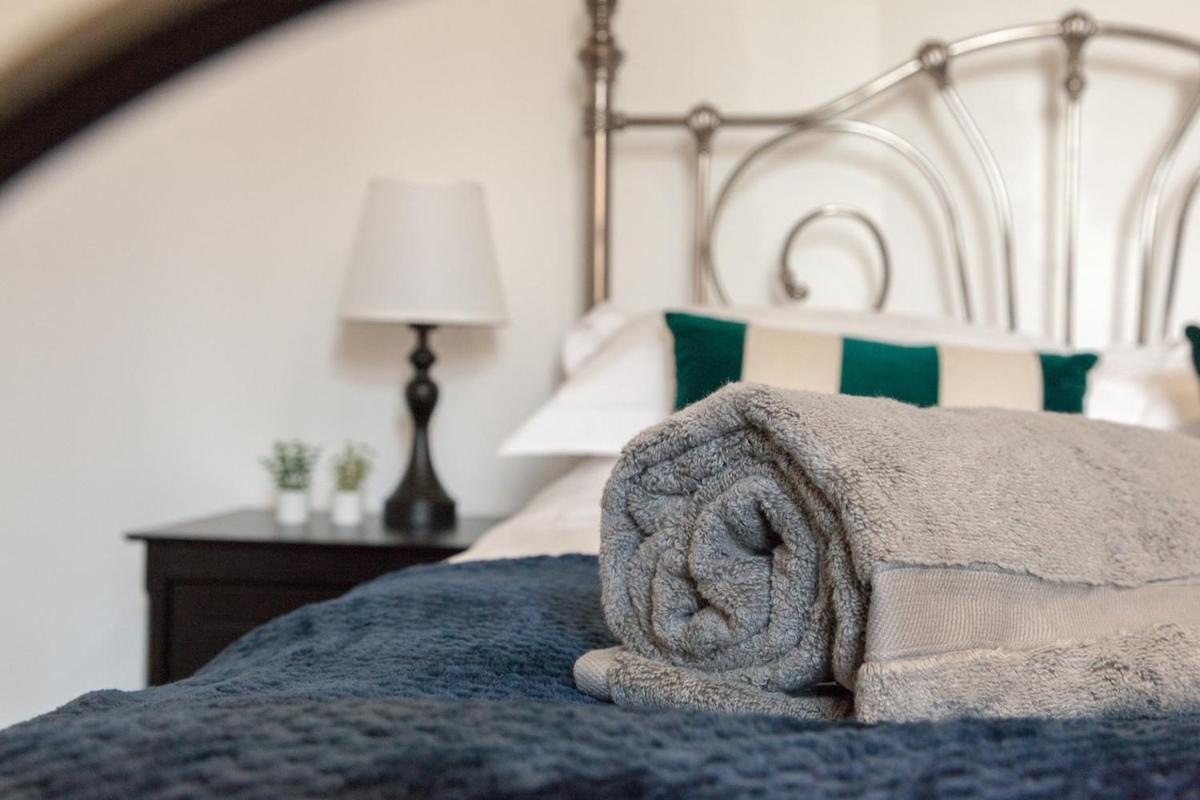 Villa Victorian Elegance At Kingscliffe, Sleeps 17 Manchester Esterno foto