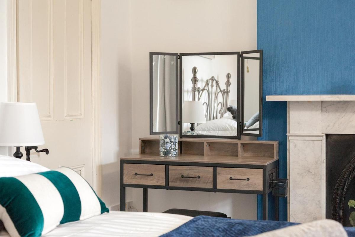 Villa Victorian Elegance At Kingscliffe, Sleeps 17 Manchester Esterno foto