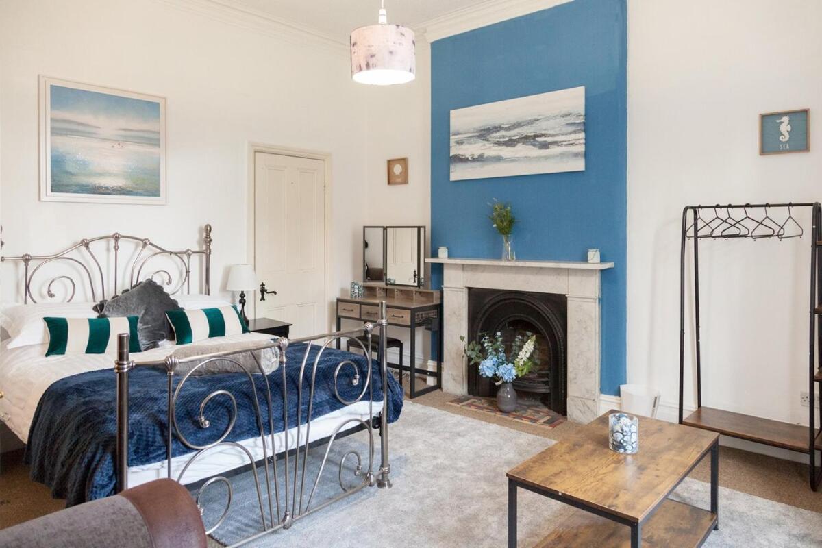 Villa Victorian Elegance At Kingscliffe, Sleeps 17 Manchester Esterno foto