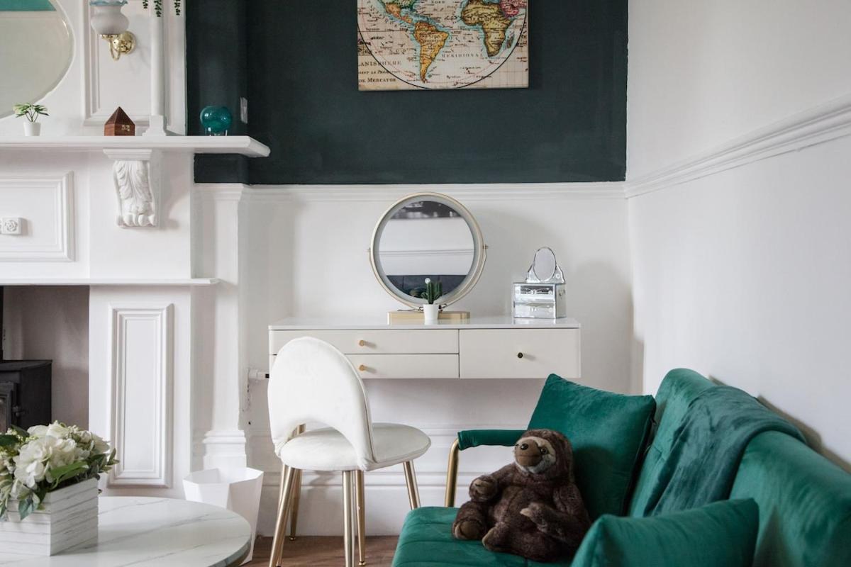 Villa Victorian Elegance At Kingscliffe, Sleeps 17 Manchester Esterno foto